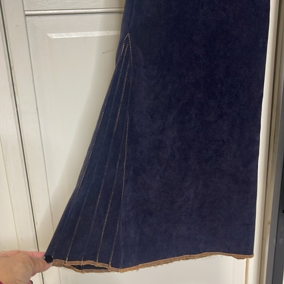 Reality Women’s Dark Wash Flare Jeans Size 14 Stretch Faux Suede - Picture 4 of 12